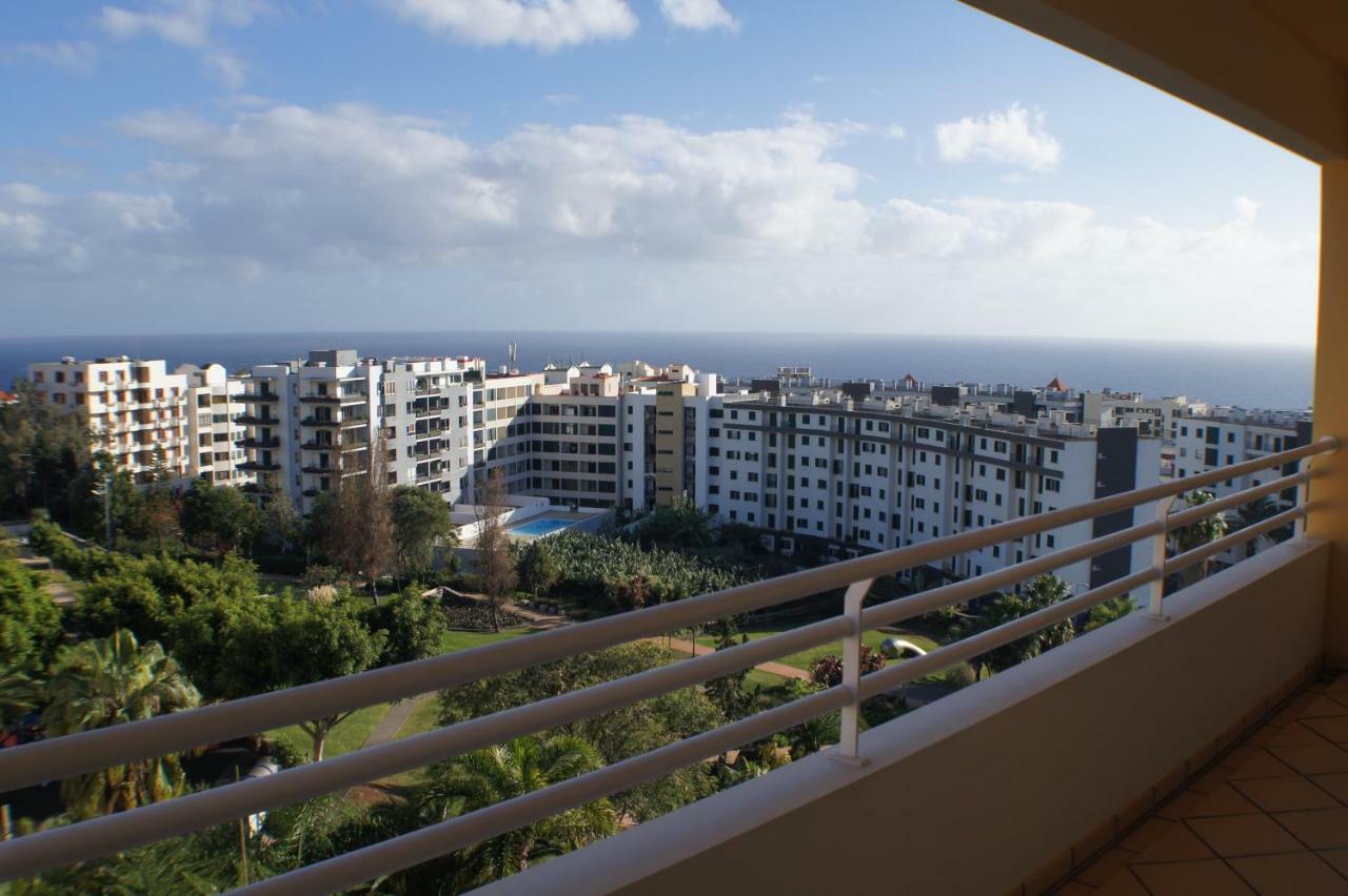 Luxury Apartment With Pool Фуншал Екстериор снимка